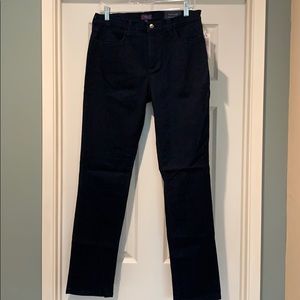 NWT  NYDJ Skinny jeans